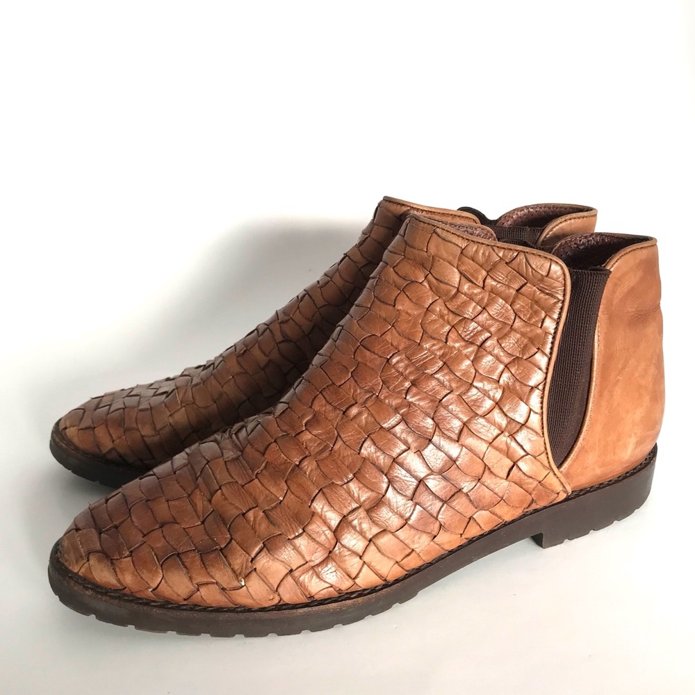 Vintage Cole Hahn Woven Brown Leather Pull On Ankle Boots (8.5)